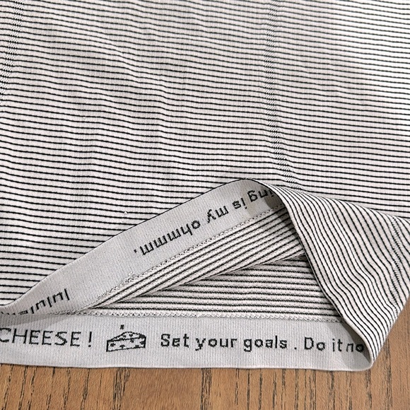 Lululemon Swiftly Tech Racerback White Black Stripe tank top S/M - Picture 7 of 10